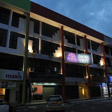 Milano Hotel Keluang Exterior foto