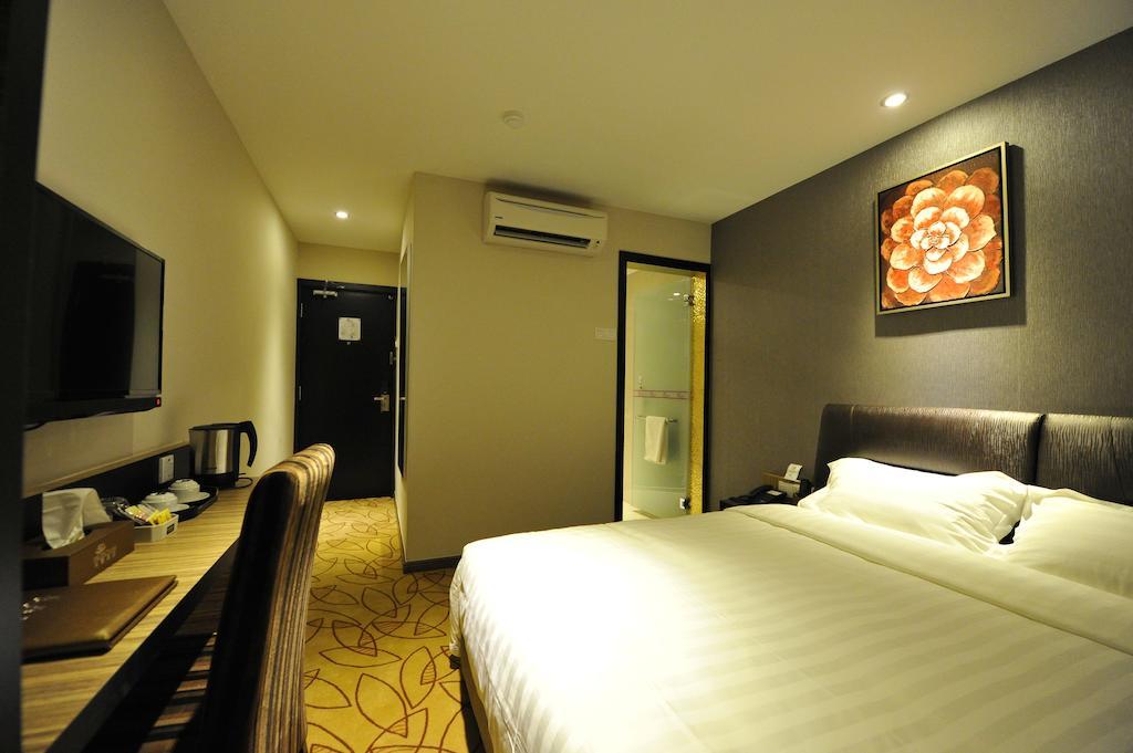 Milano Hotel Keluang Cameră foto